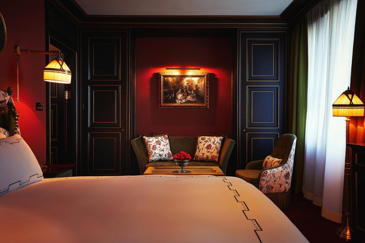 Hotel L'escape 4*